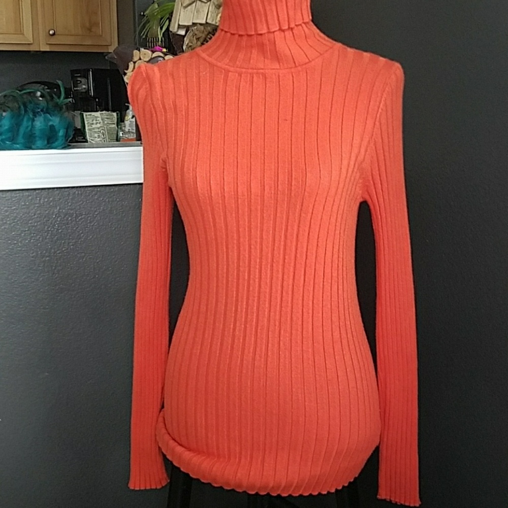 George M 8/10 lightweight cable stretch sweater